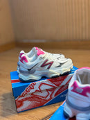 PROMOCIONAL New Balance 9060 - Linha Premium / Feminino