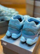 New Balance 9060 Prime Em Couro - Linha Premium / Feminino