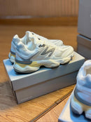 OPORTUNIDADE New Balance 9060 Prime Em Couro - Linha Premium / Unissex