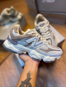 OPORTUNIDADE New Balance 9060 Prime Em Couro - Linha Premium / Unissex