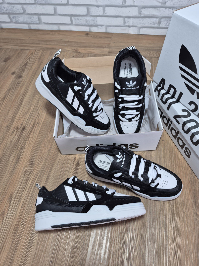 Lançamento Adidas 2000 / Masculino