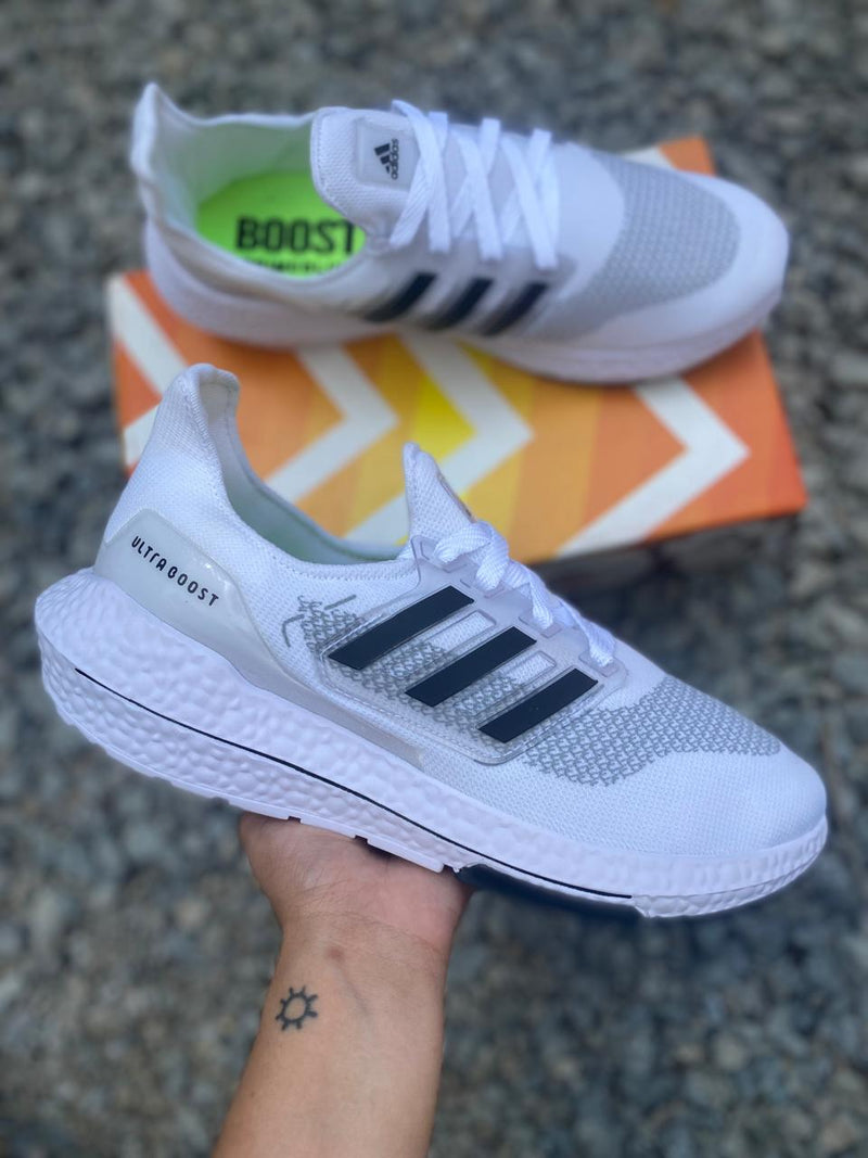Tênis Adidas Ultra Boost Masculino