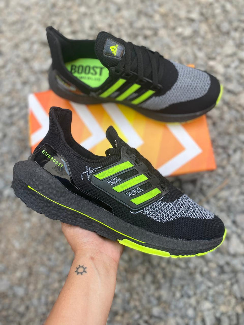 Tênis Adidas Ultra Boost Masculino