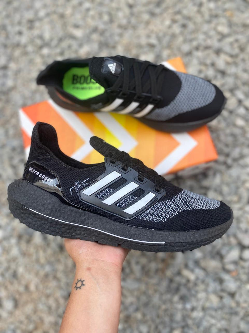 Tênis Adidas Ultra Boost Masculino