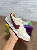 Tênis Nike Dunk Low - Premium