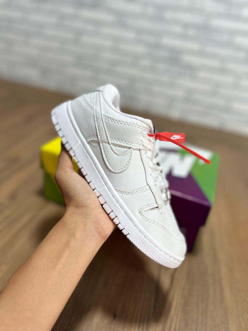 Tênis Nike Dunk Low - Premium