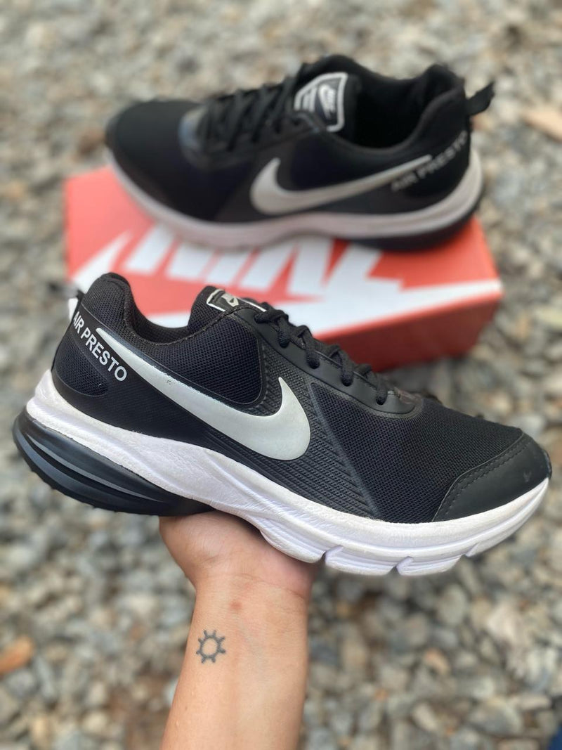 Tênis Nike Air Presto - Masculino & Feminino