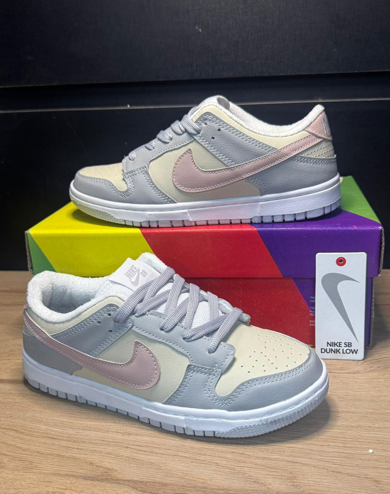 Tênis Nike Dunk Low - Primeira Linha
