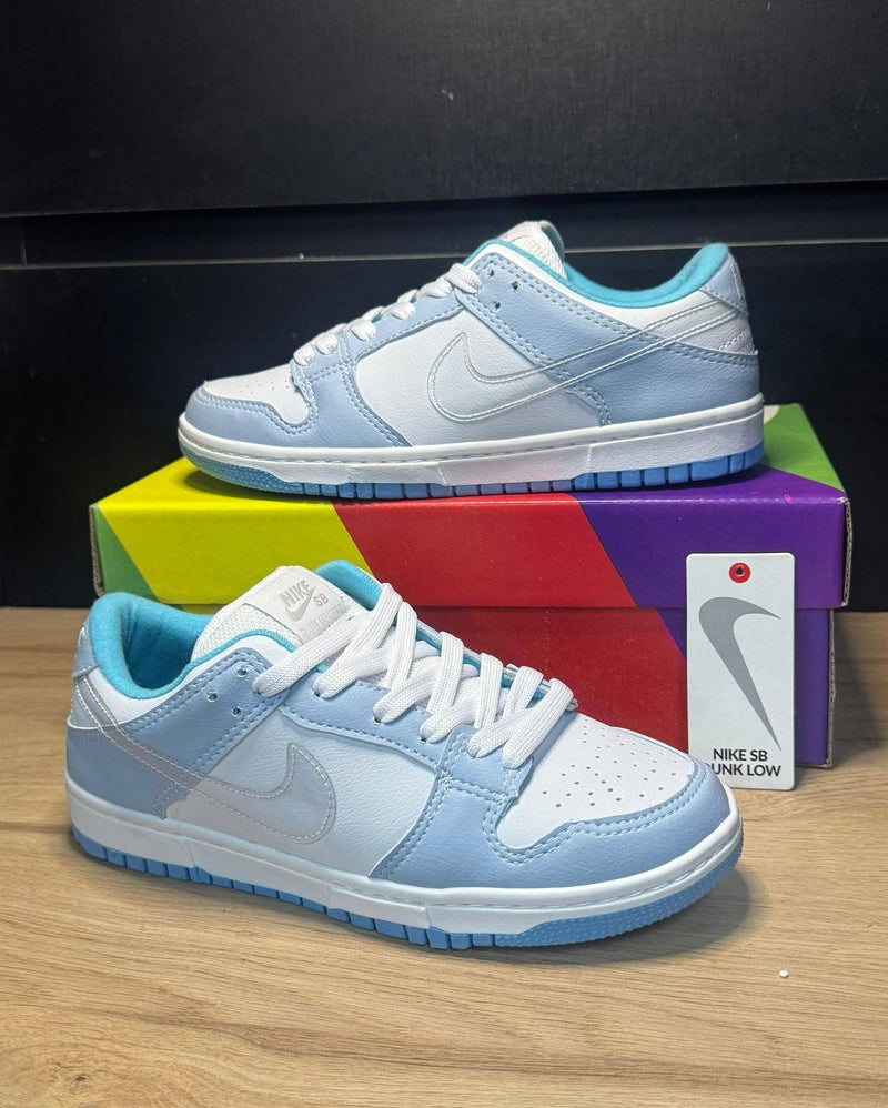 Tênis Nike Dunk Low - Primeira Linha