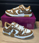 Tênis Nike Dunk Low Off White Feminino