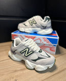 Tênis New Balance 9060 Feminino