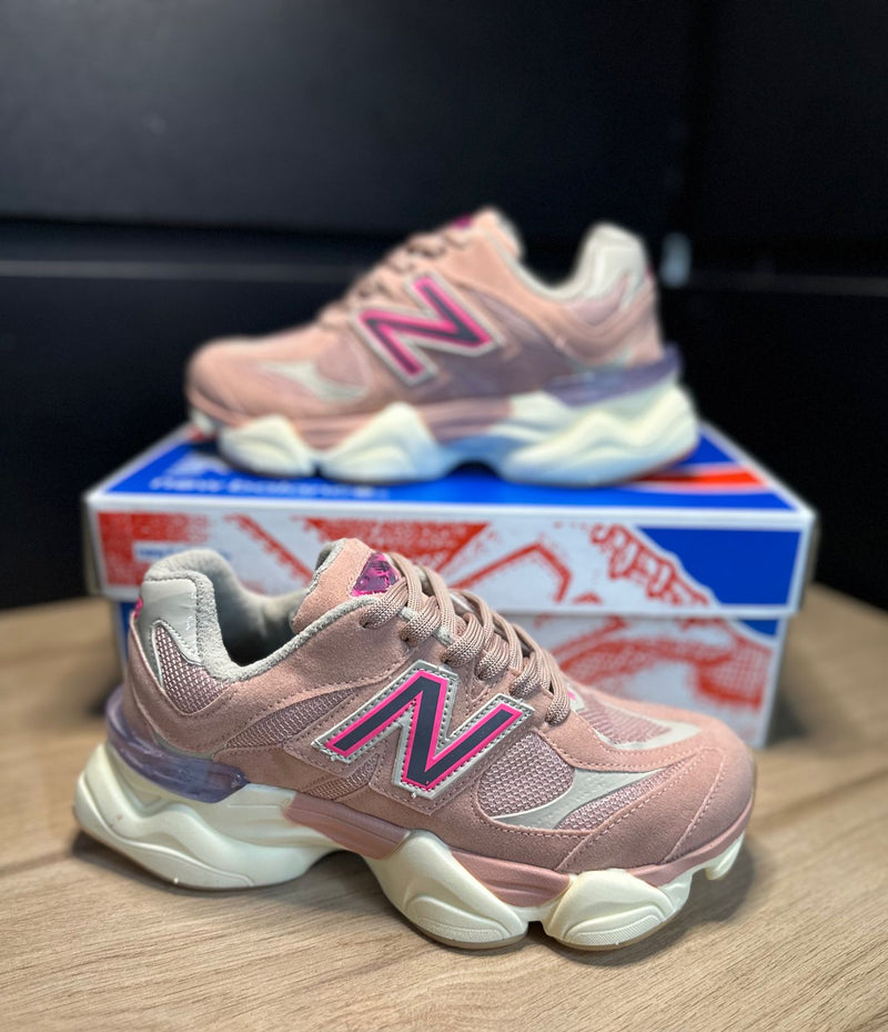 Tênis New Balance 9060 Feminino