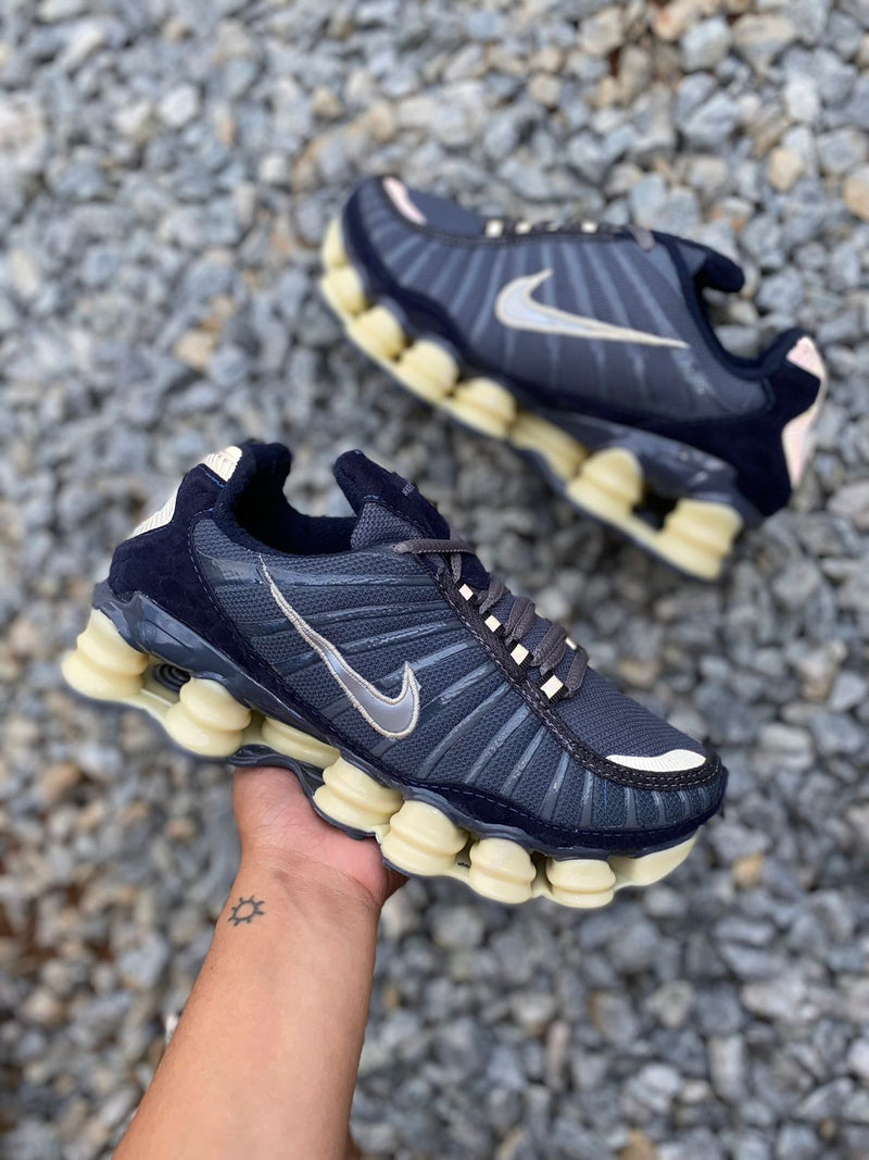 Tênis Nike Shox 12 Molas Masculino