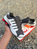 Tênis Nike Shox NZ Masculino & Feminino