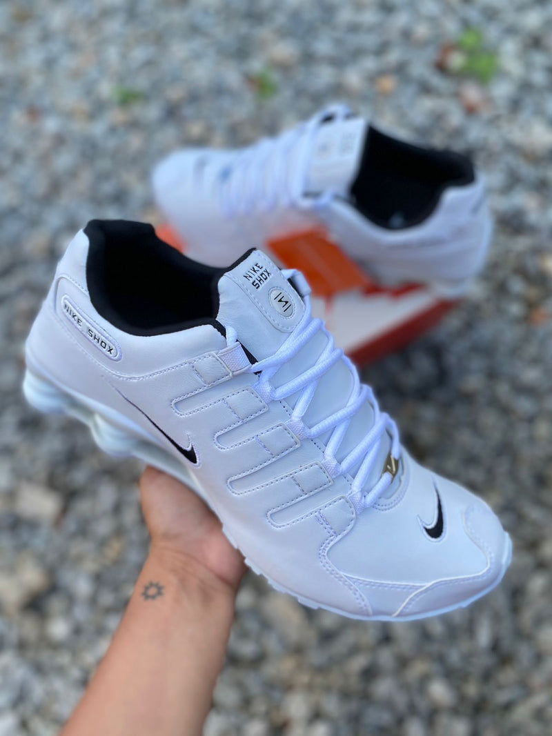 Tênis Nike Shox NZ Masculino & Feminino