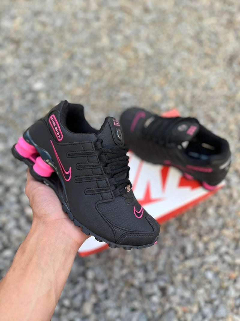 Tênis Nike Shox NZ Masculino & Feminino