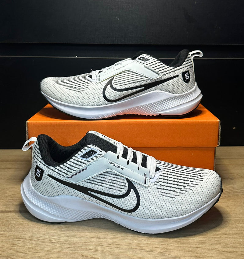 Tênis Nike Pegasus 40 - Masculino & Feminino