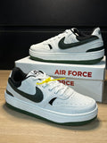 Tênis Nike Air Force 01 Lacre
