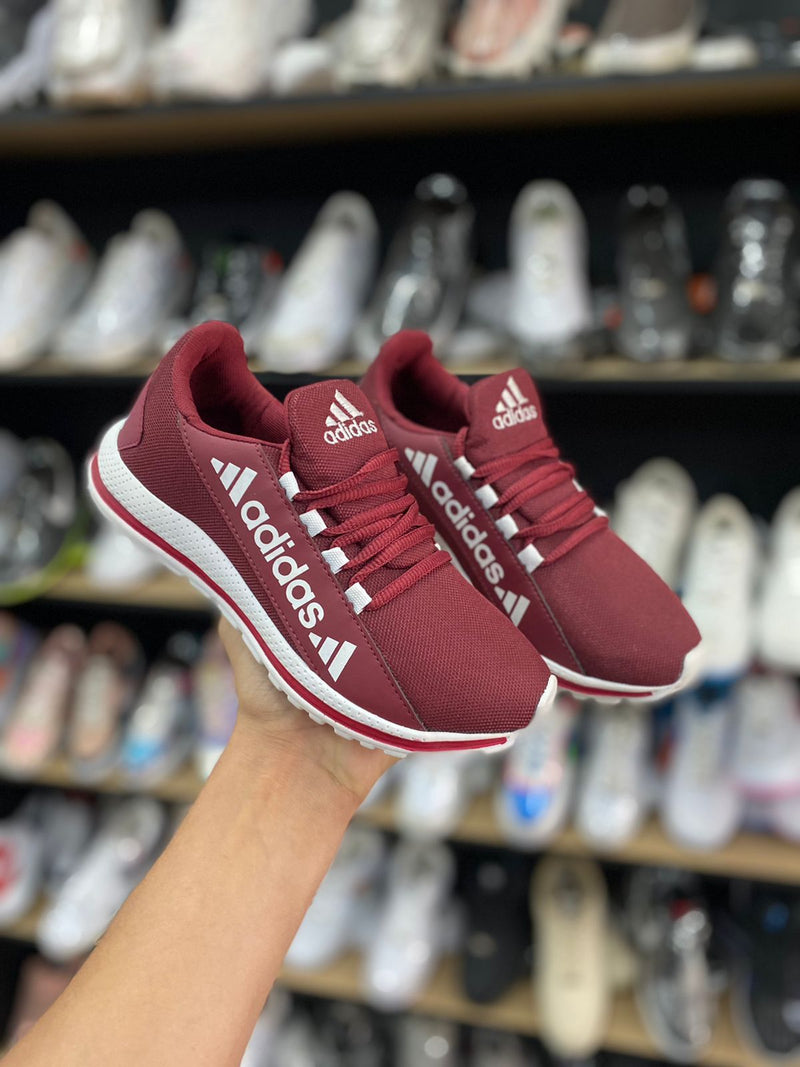 Tênis Adidas F1 - Masculino & Feminino