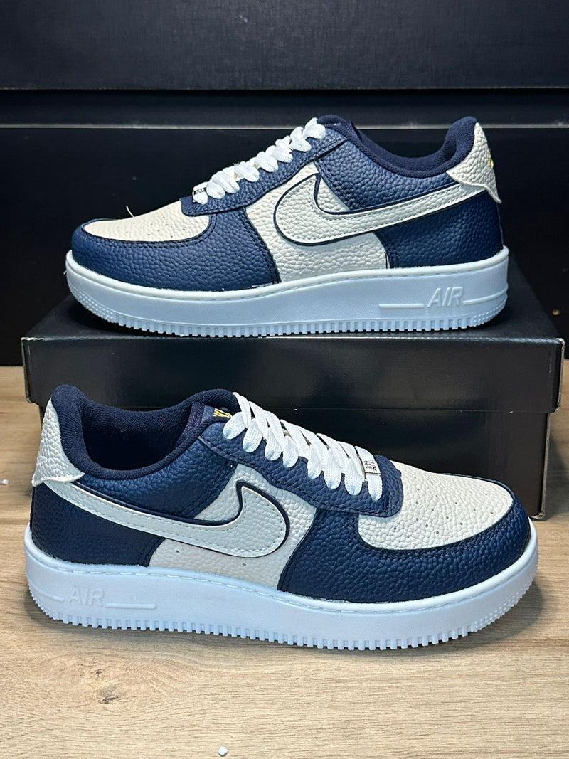 Tênis Nike AF1 Couro - Masculino & Feminino