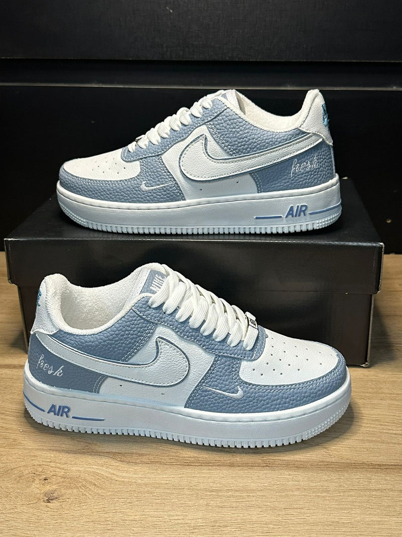 Tênis Nike AF1 Couro - Masculino & Feminino