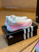 Adidas Hyperboost Edge - Primeira Linha / Feminino