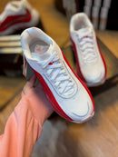 Adidas Hyperboost Edge - Primeira Linha / Feminino