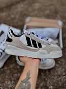 Adidas 2000 - Linha Premium / Masculino
