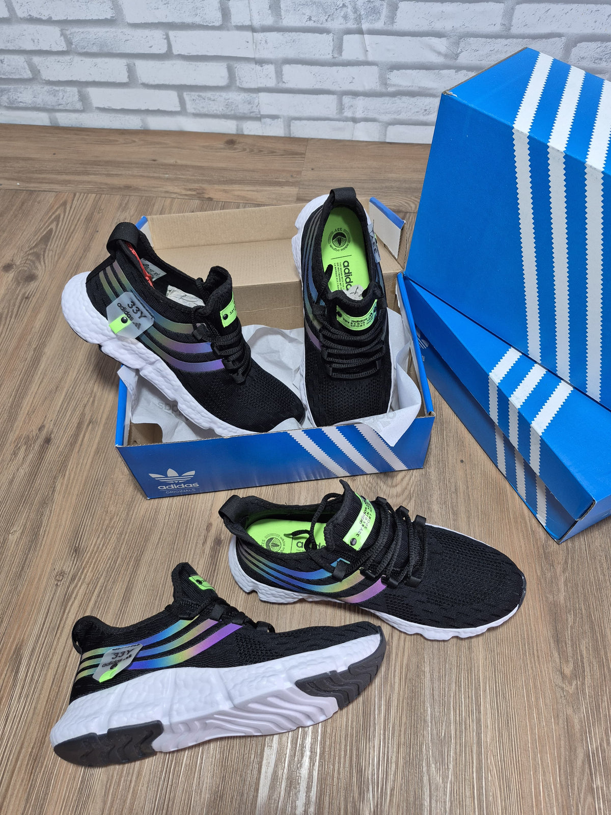 Adidas 33y / Primeira Linha - Unissex