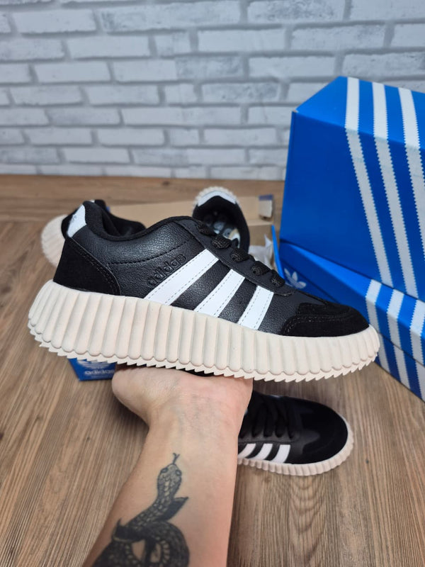 Lançamento Adidas Cloud Tratorado / Feminino