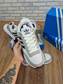 Lançamento Adidas Originals Retropy F2 / Masculino