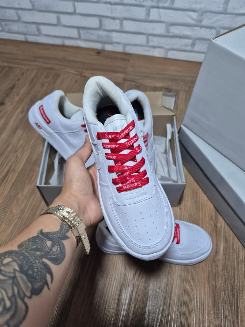 Nike Air Force x Supreme / Segunda Linha - Feminino