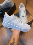 Nike Air Force Tradicional Em Couro - Linha Premium / Feminino