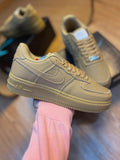 Nike Air Force 1 ´07 Em Couro - Linha Premium / Unissex