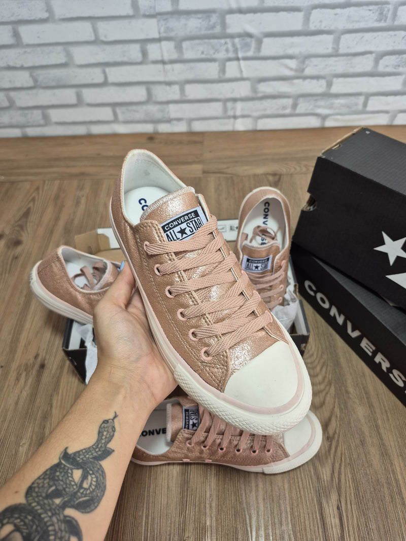 All Star Cano Baixo Vulcanizado / Primeira Linha - Feminino