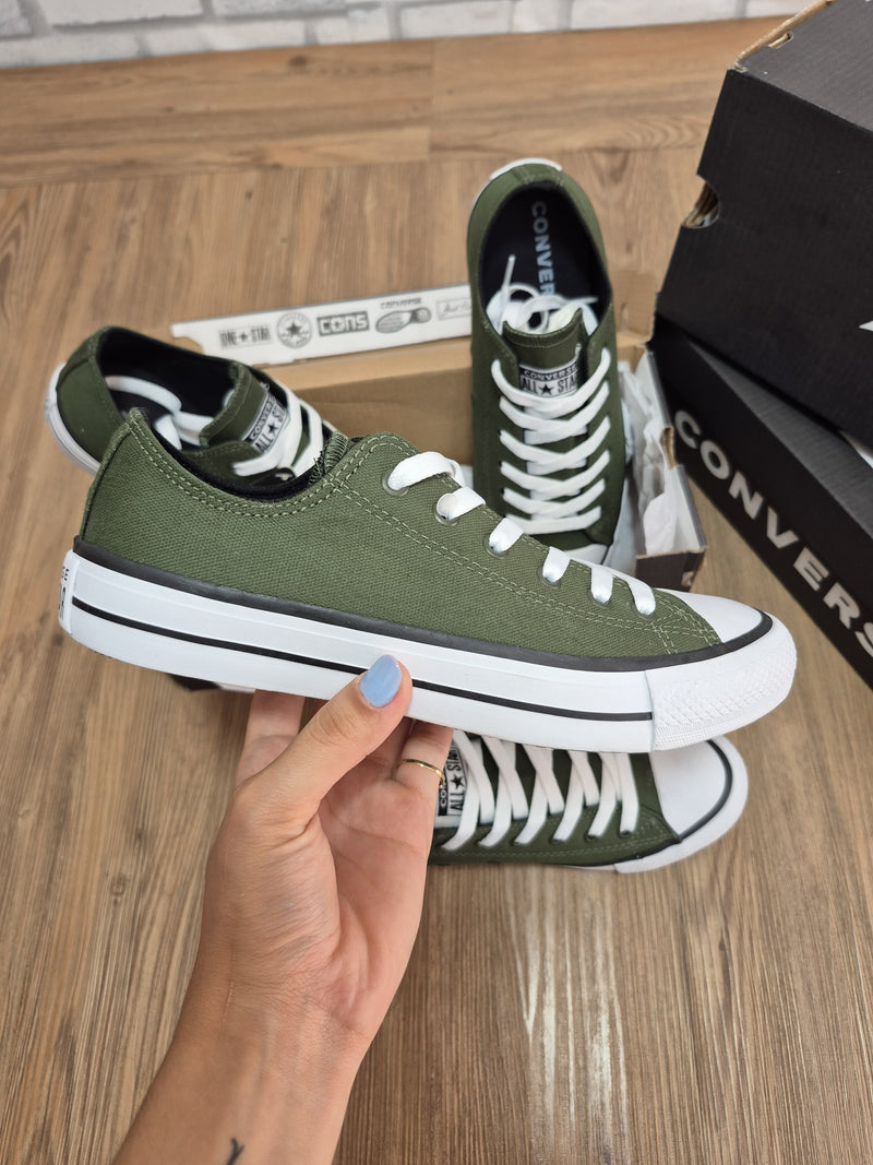 All Star Cano Baixo Vulcanizado / Primeira Linha - Feminino