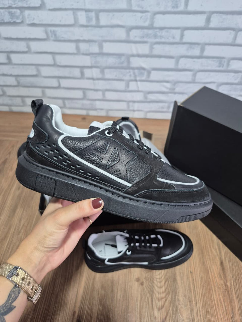 Armani Exchange Sneaker de Couro