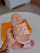 Chinelo Slide Louis Vuitton E.V.A - Primeira Linha / Feminino