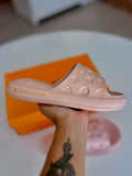 Chinelo Slide Louis Vuitton E.V.A - Primeira Linha / Feminino