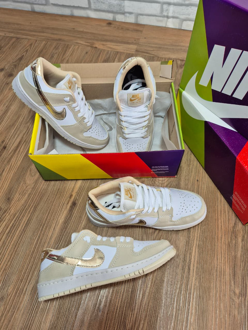 Nike Dunk Low / Segunda Linha - Feminino