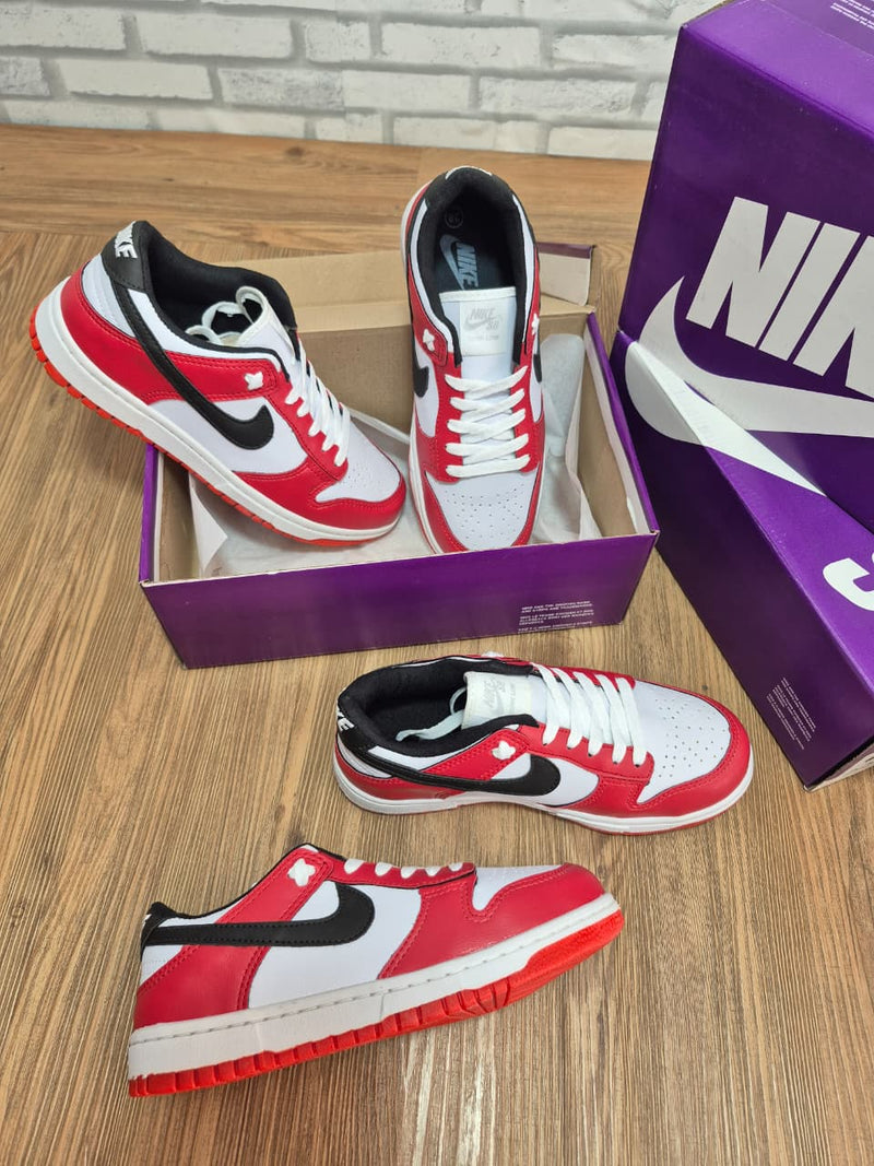 Nike Dunk Low / Segunda Linha - Feminino