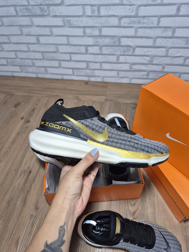 Nike Zoom X Invincible Run 3 - Linha Premium / Unissex