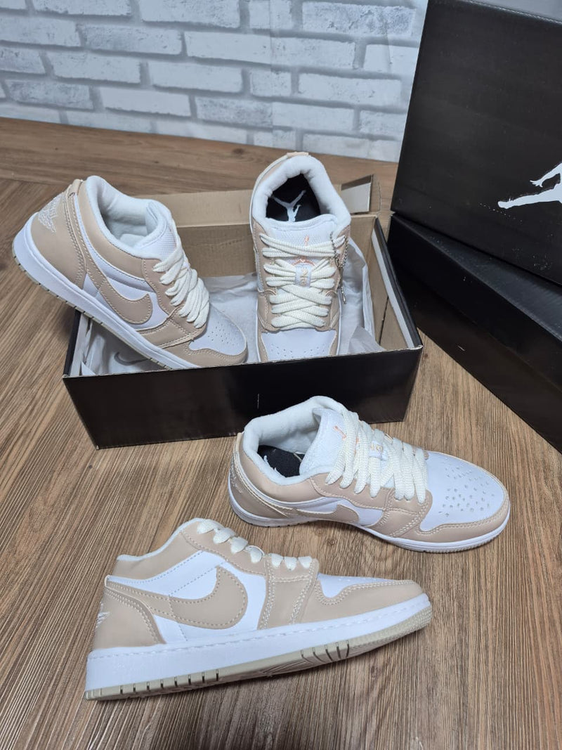 Nike Air Jordan Low SE / Feminino