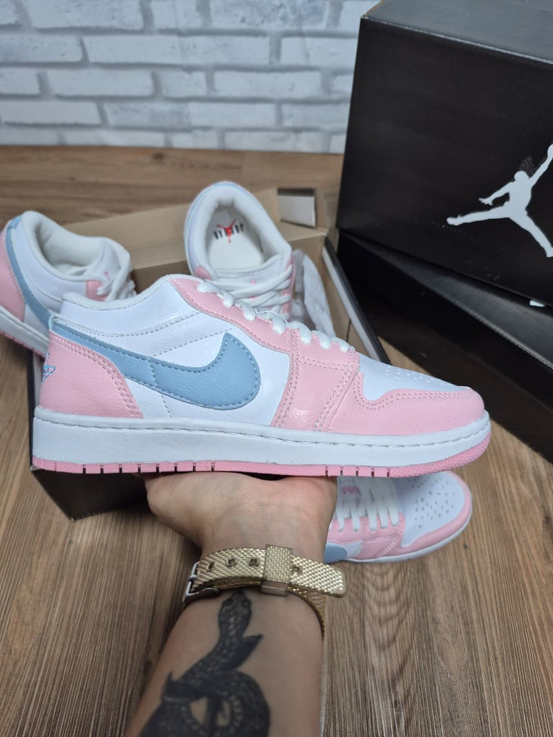 Nike Air Jordan Low SE / Feminino