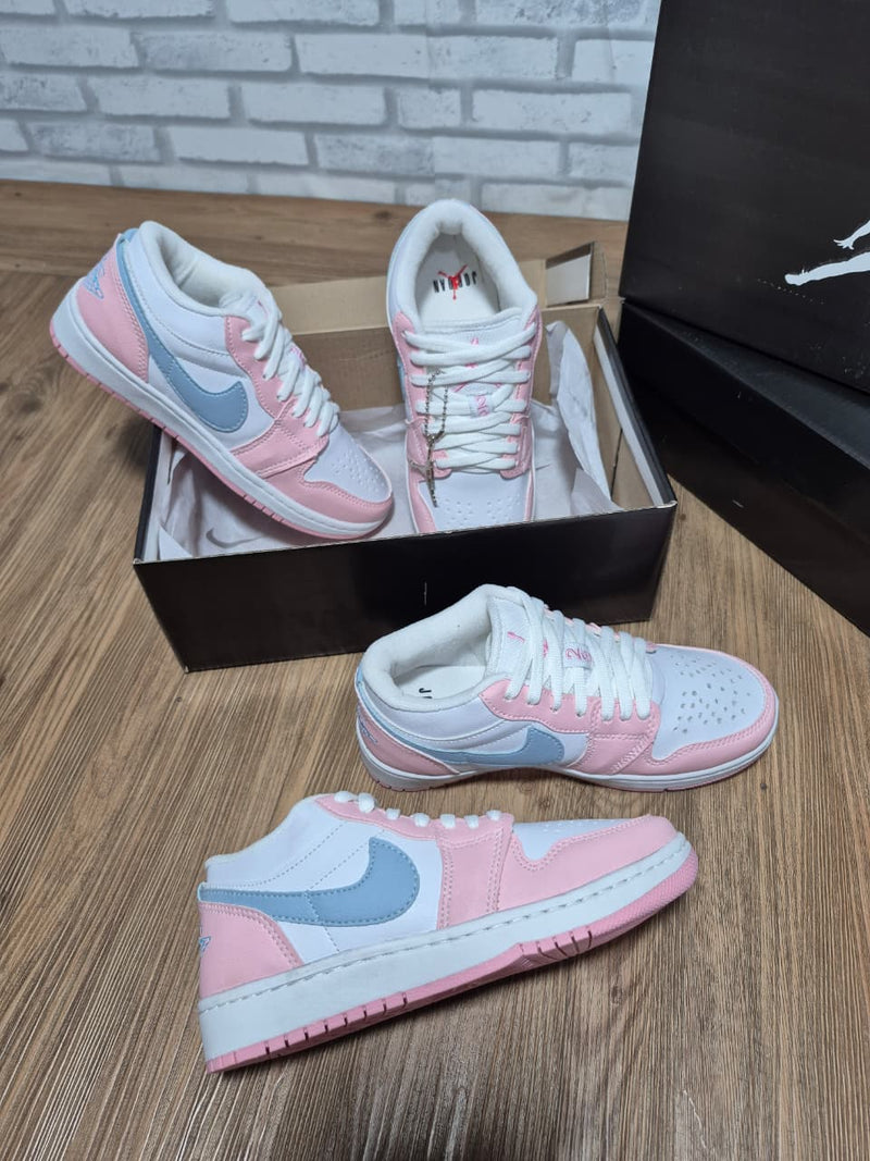 Nike Air Jordan Low SE / Feminino