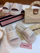 Papete MiuMiu Bordada - Linha Premium / Feminino