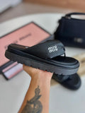 Sandália MiuMiu Urbani - Linha Premium / Feminino