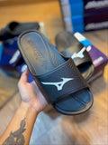 Chinelo Mizuno Slide Enerzy - Primeira Linha / Masculino