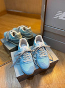 New Balance 574 Couro - Linha Premium / Feminino