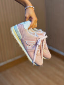New Balance 574 Couro - Linha Premium / Feminino
